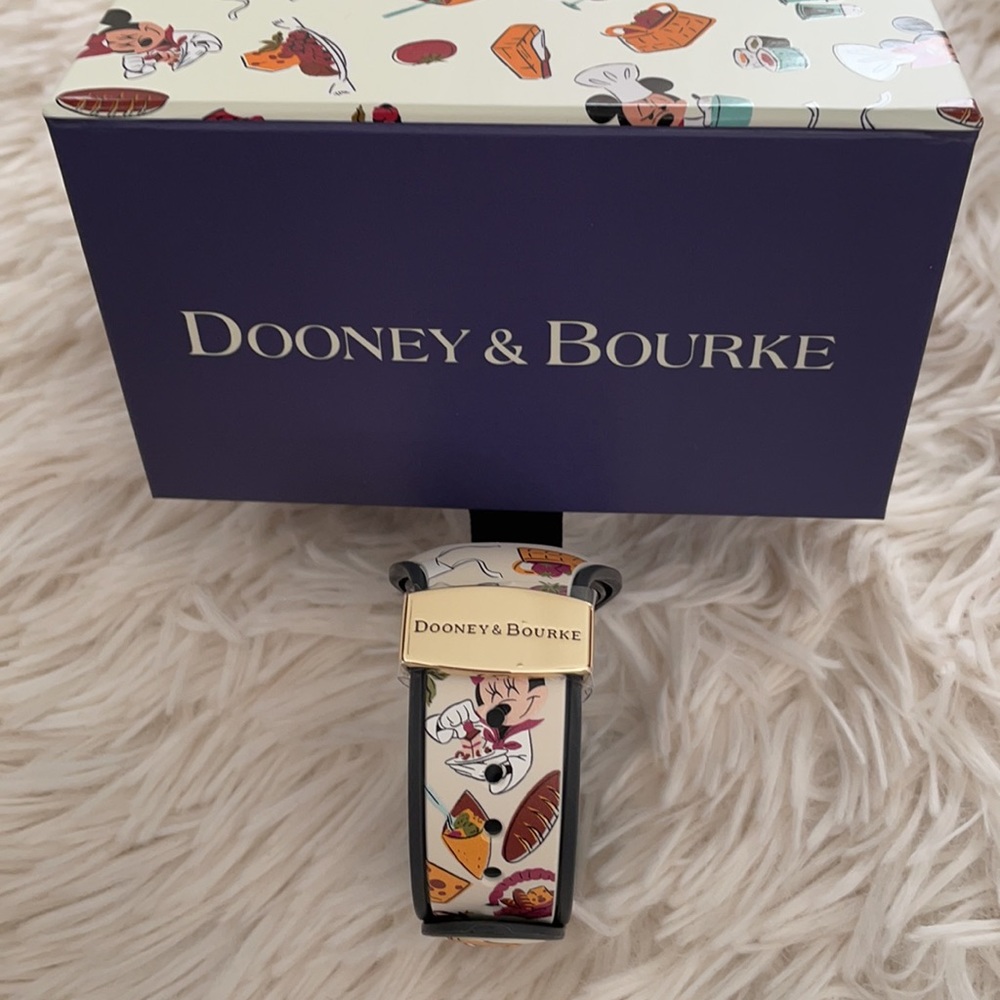 Disney Dooney & Bourke Magic Band - Picture 5 of 7